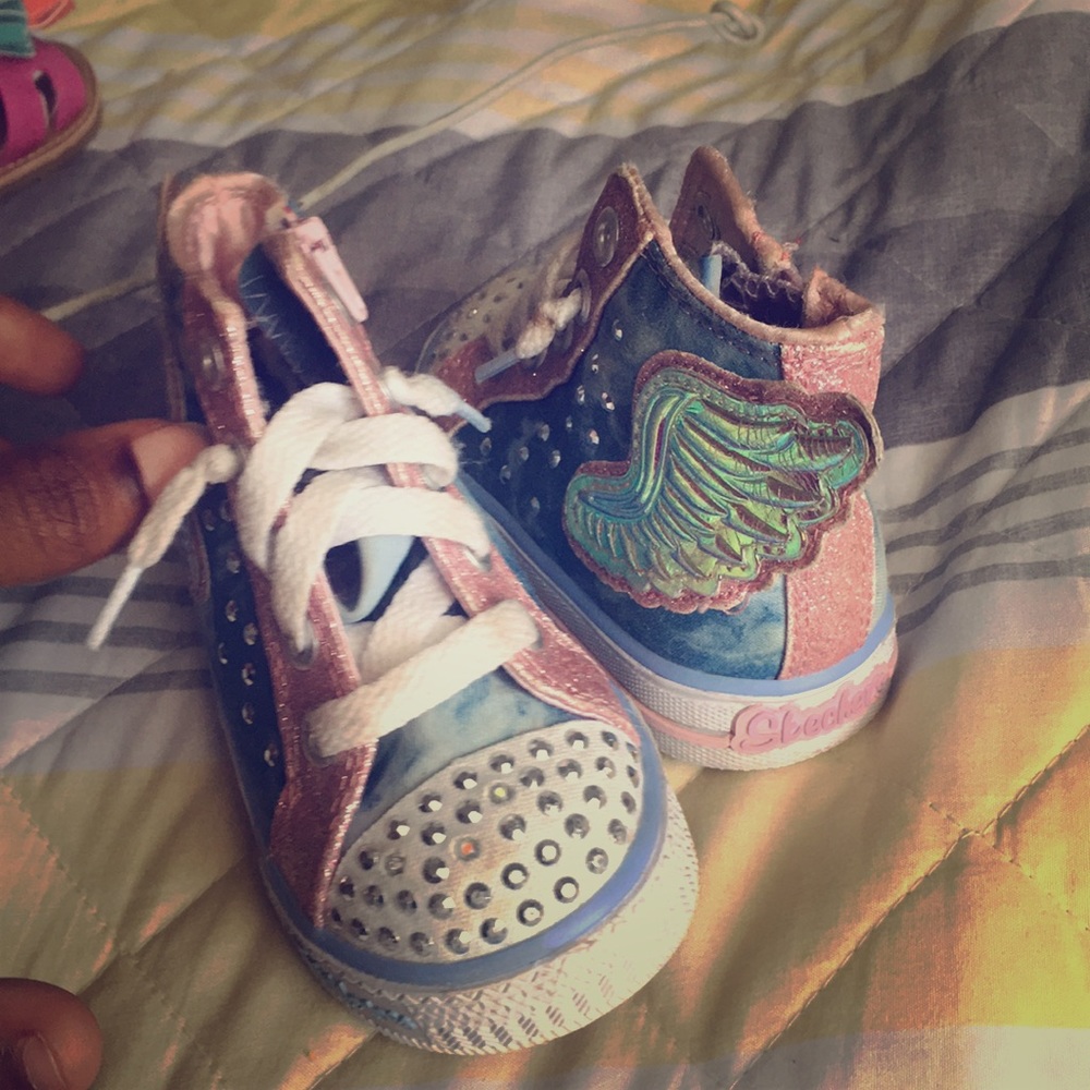 Skechers